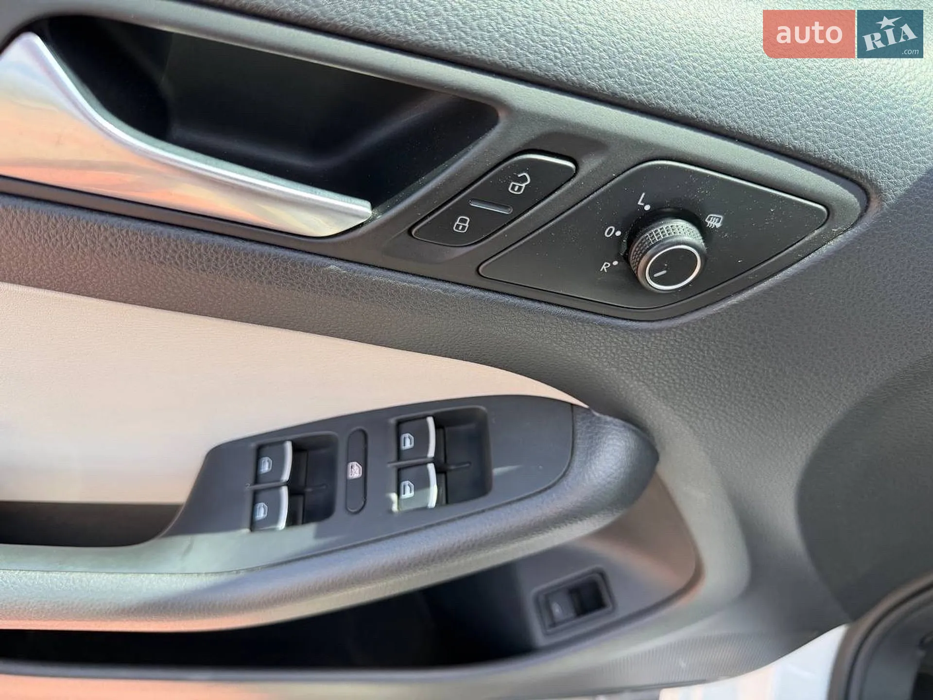 2016 Volkswagen Jetta - мініатюра 17
