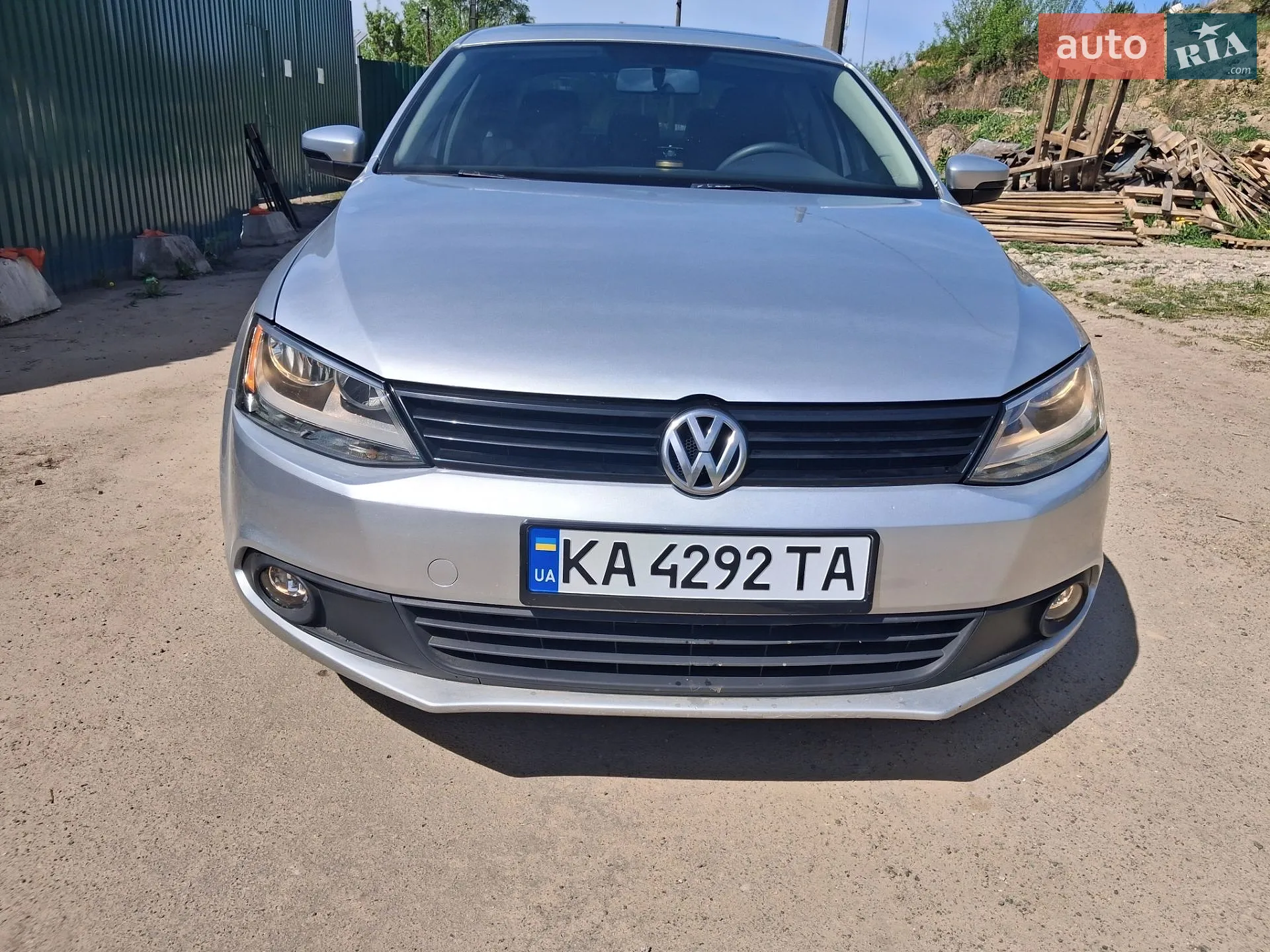 2011 Volkswagen Jetta - фото 1