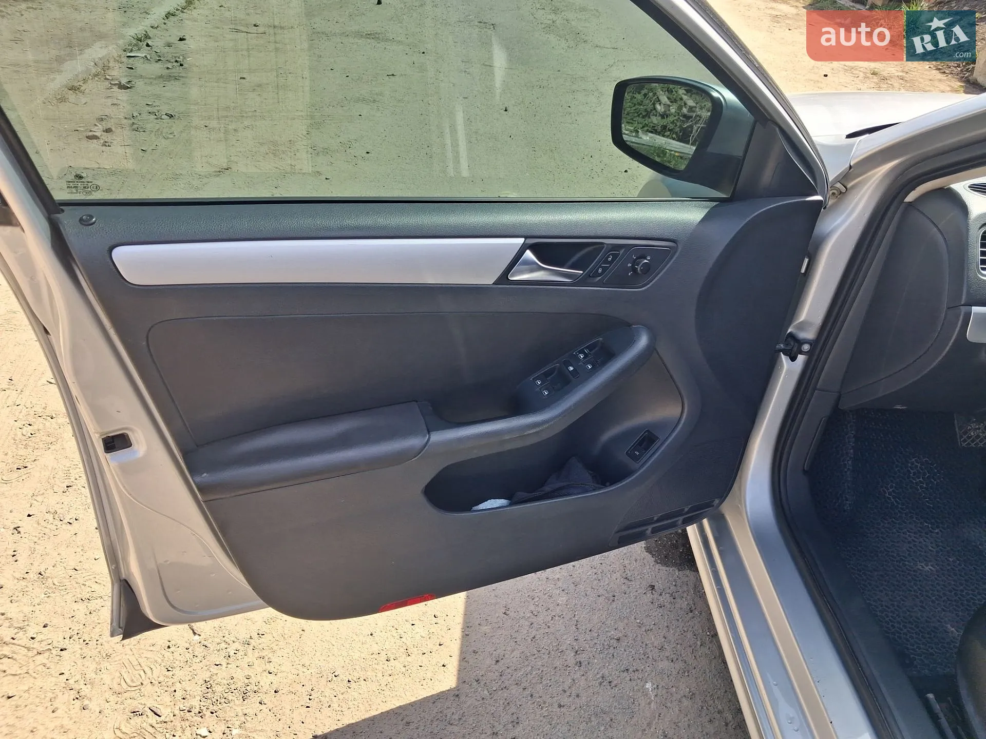 2011 Volkswagen Jetta - мініатюра 17