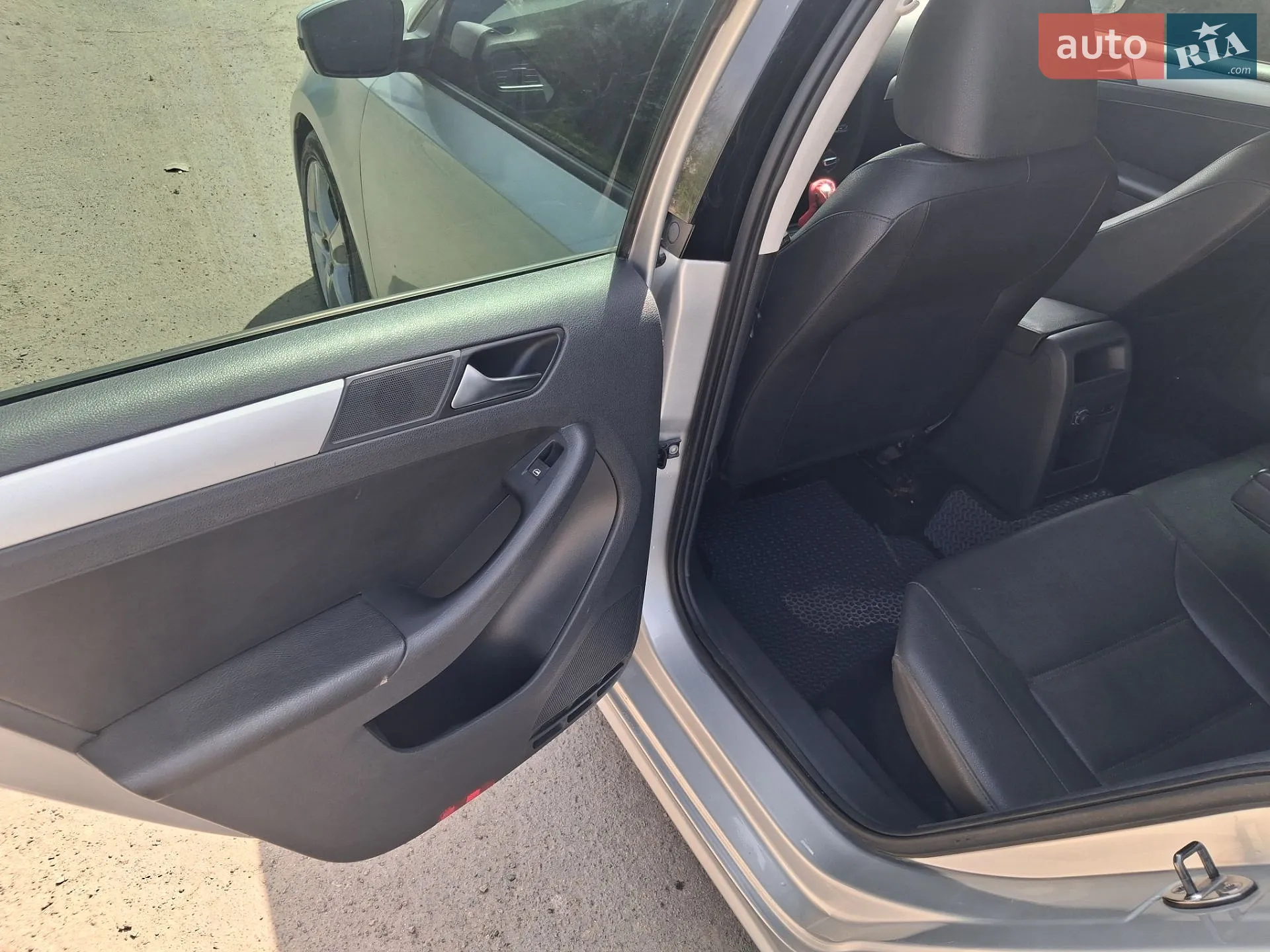 2011 Volkswagen Jetta - мініатюра 19