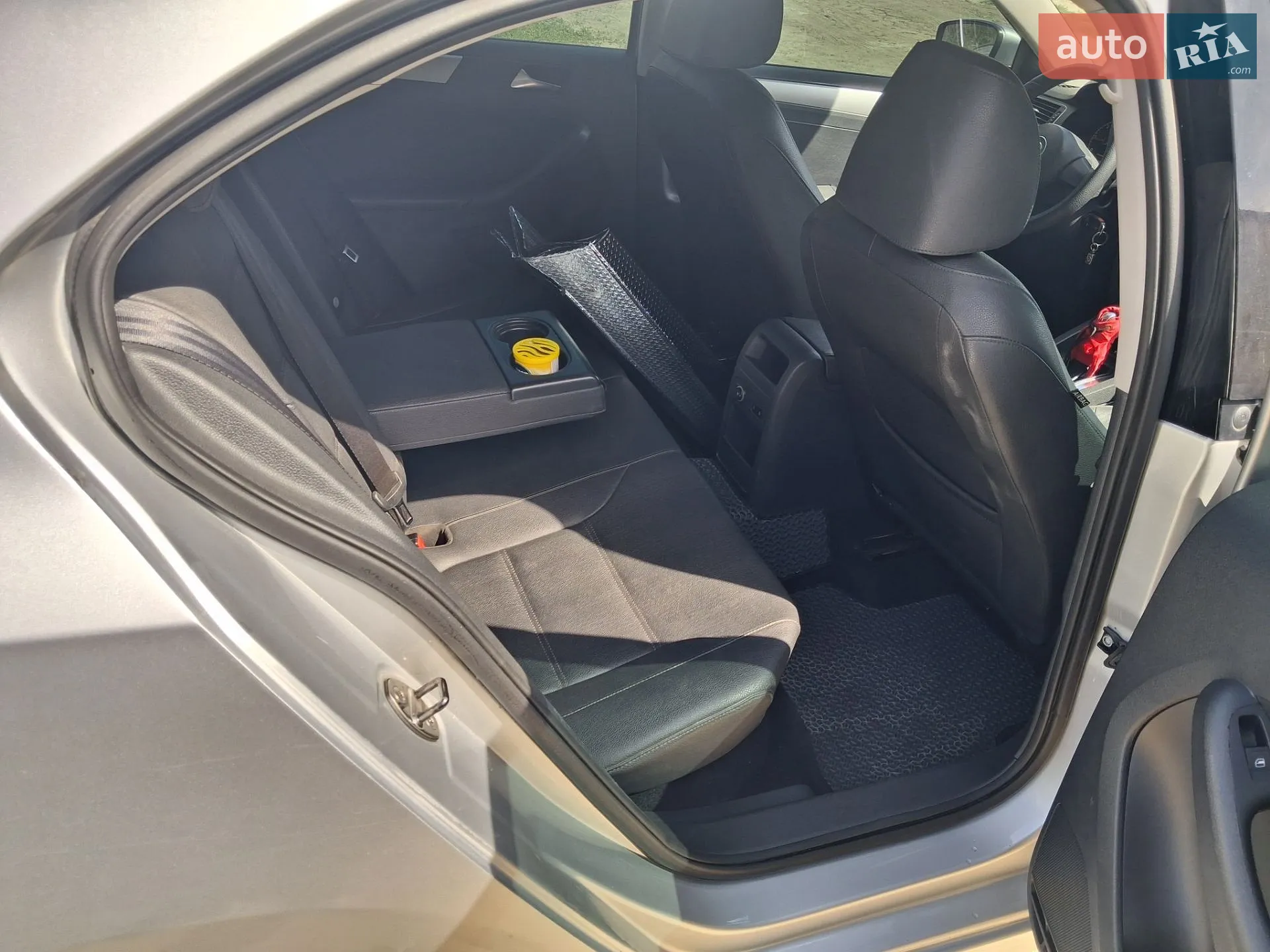 2011 Volkswagen Jetta - мініатюра 21