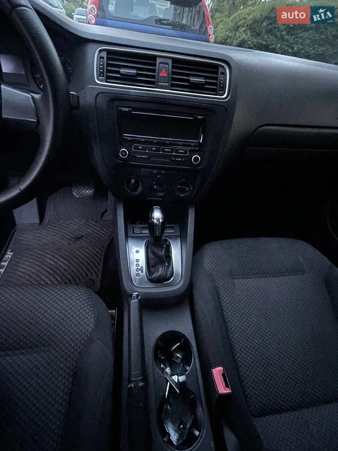 2012 Volkswagen Jetta - мініатюра 11