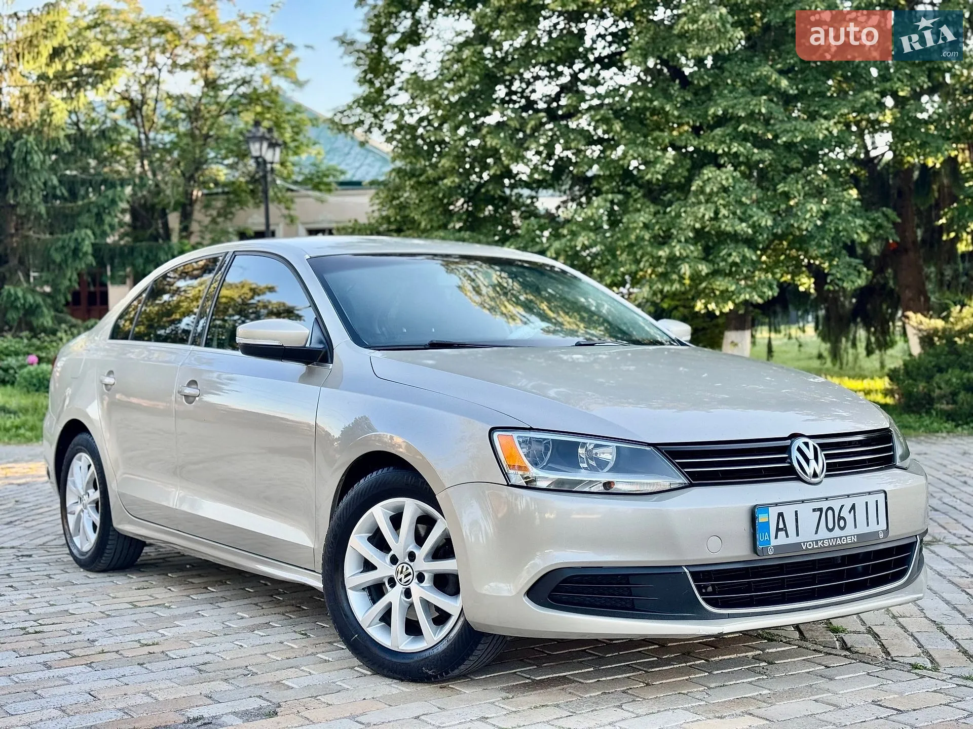 2012 Volkswagen Jetta - мініатюра 2