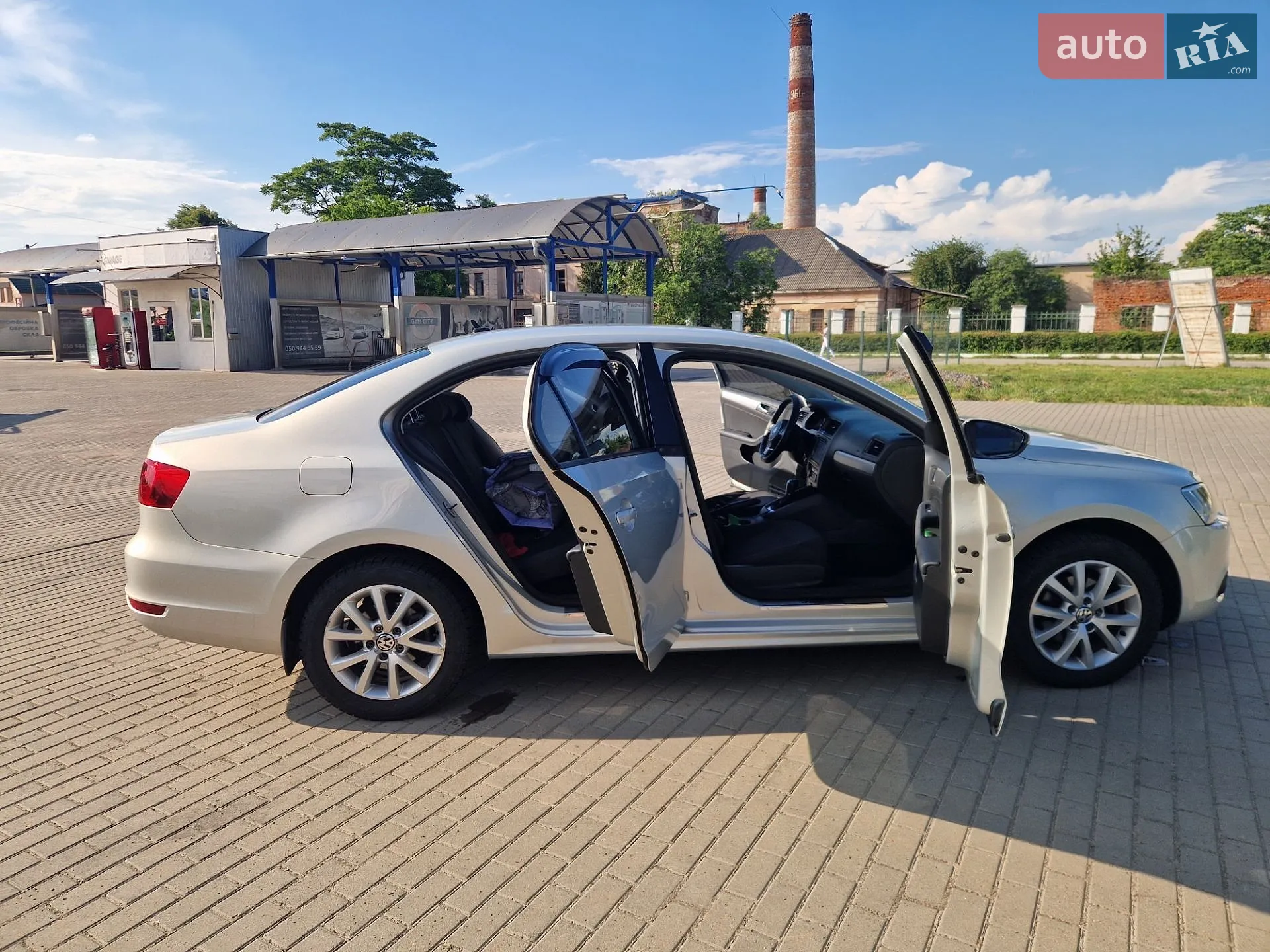 2011 Volkswagen Jetta - мініатюра 9