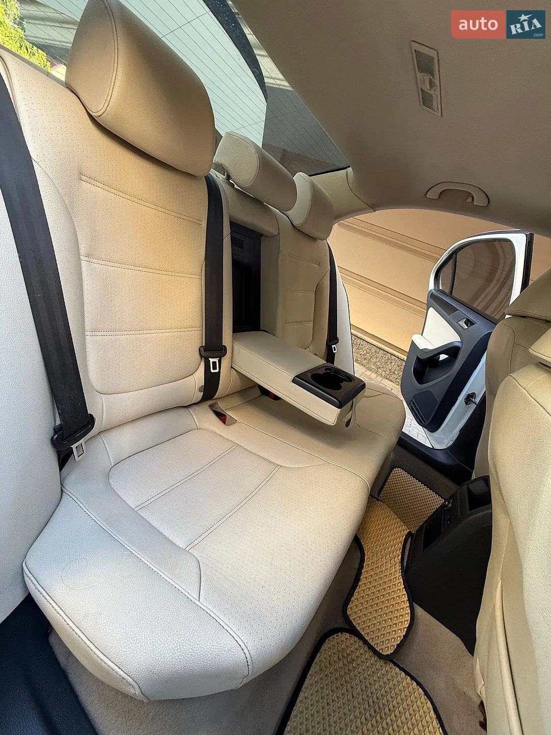 2012 Volkswagen Jetta - мініатюра 48
