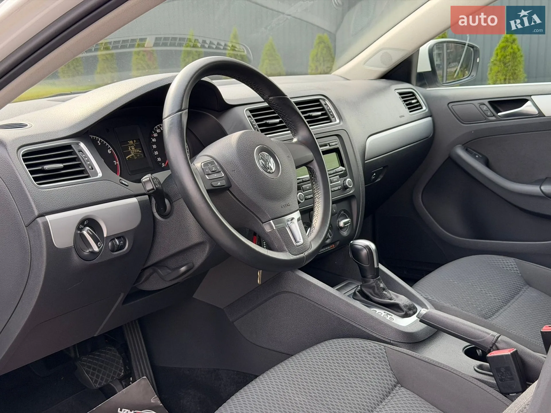 2013 Volkswagen Jetta - мініатюра 24