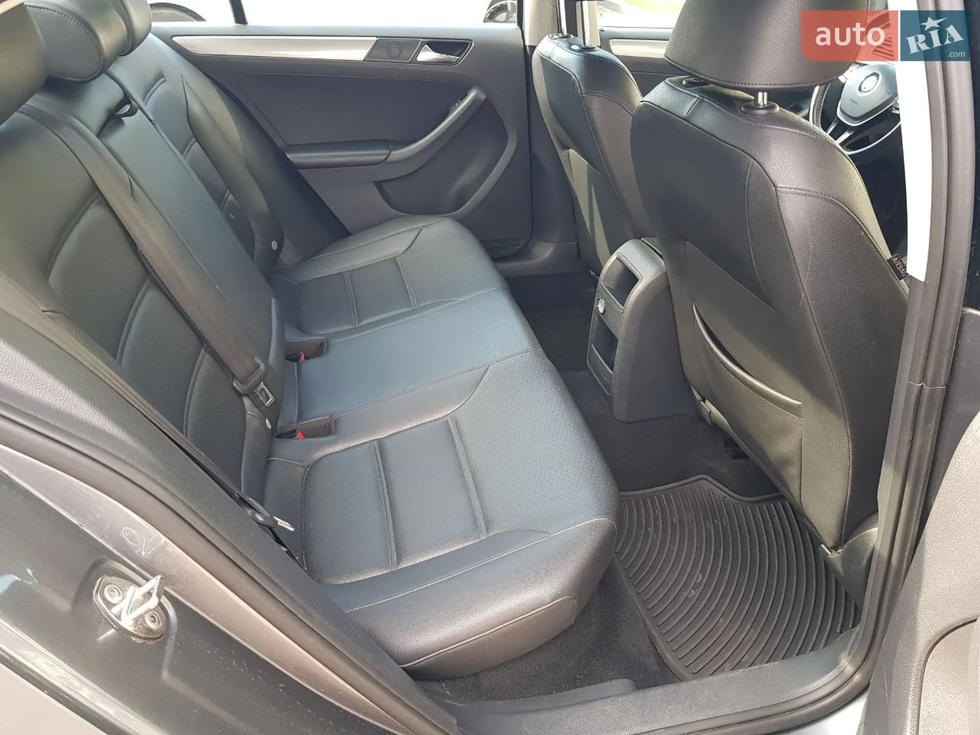 2015 Volkswagen Jetta - мініатюра 31