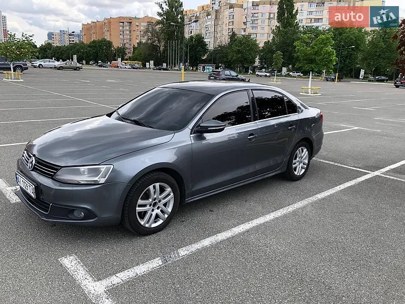 Volkswagen Jetta 2011