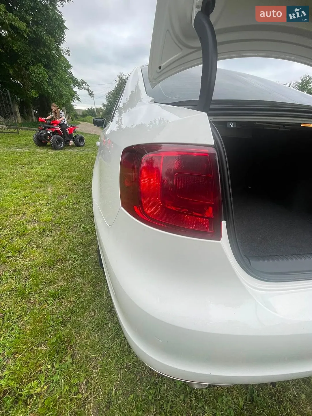 2011 Volkswagen Jetta - мініатюра 31