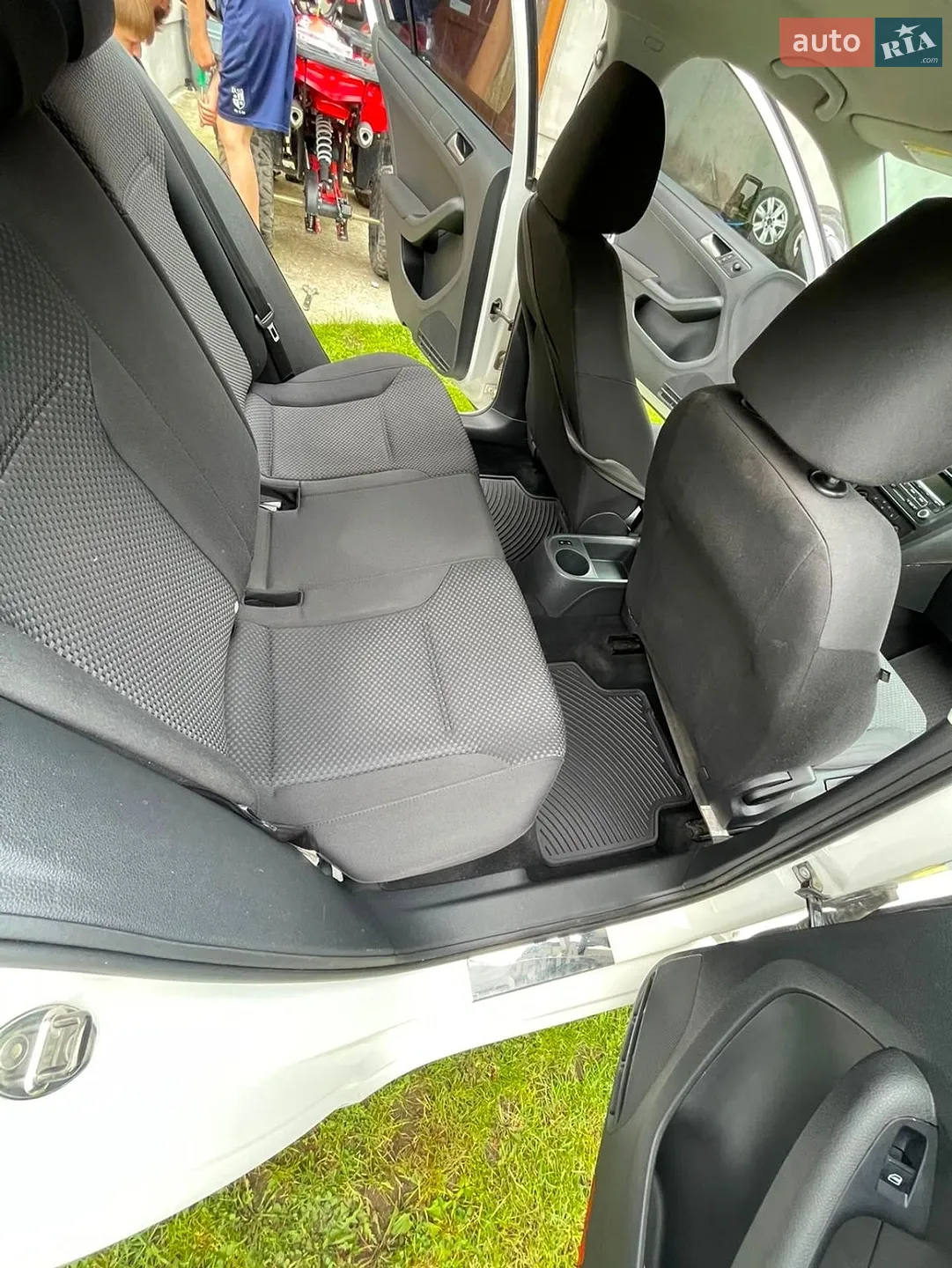 2011 Volkswagen Jetta - мініатюра 33