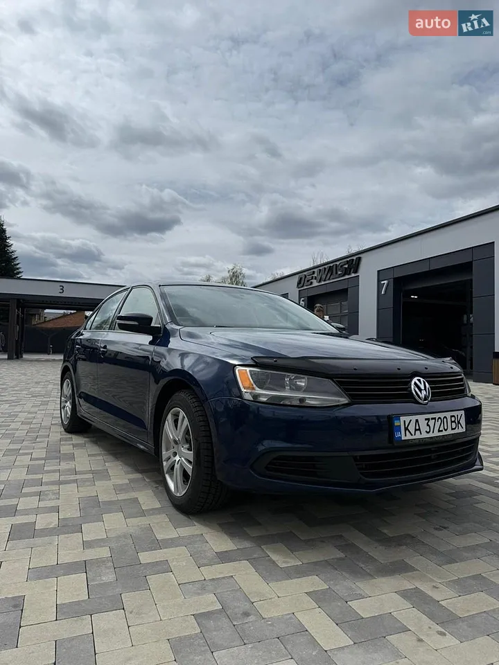 2010 Volkswagen Jetta - мініатюра 13