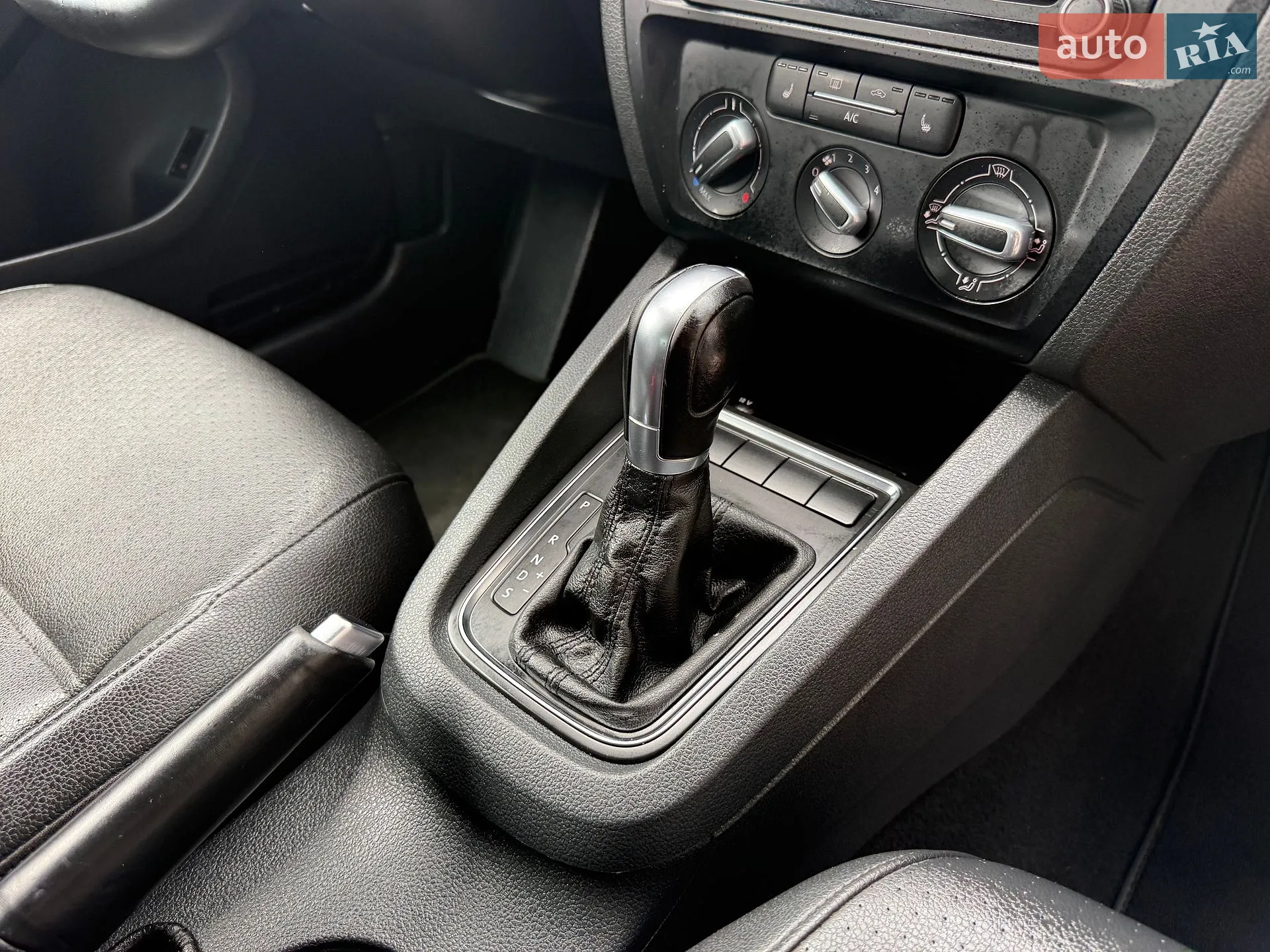 2016 Volkswagen Jetta - мініатюра 75