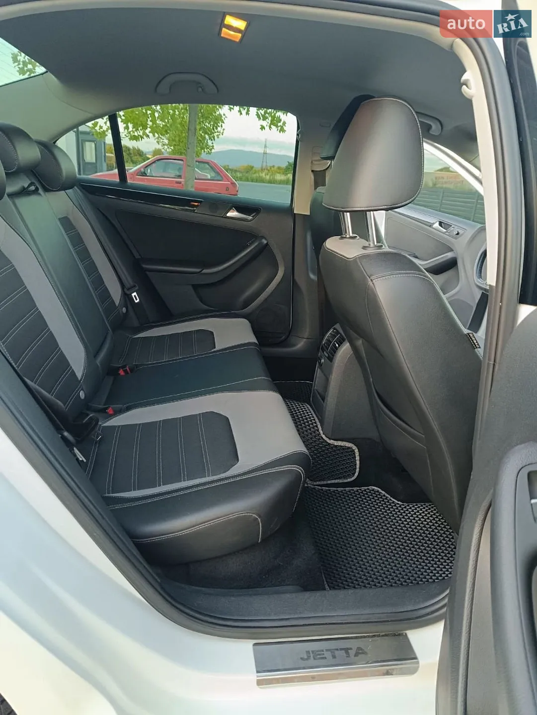2016 Volkswagen Jetta - мініатюра 30