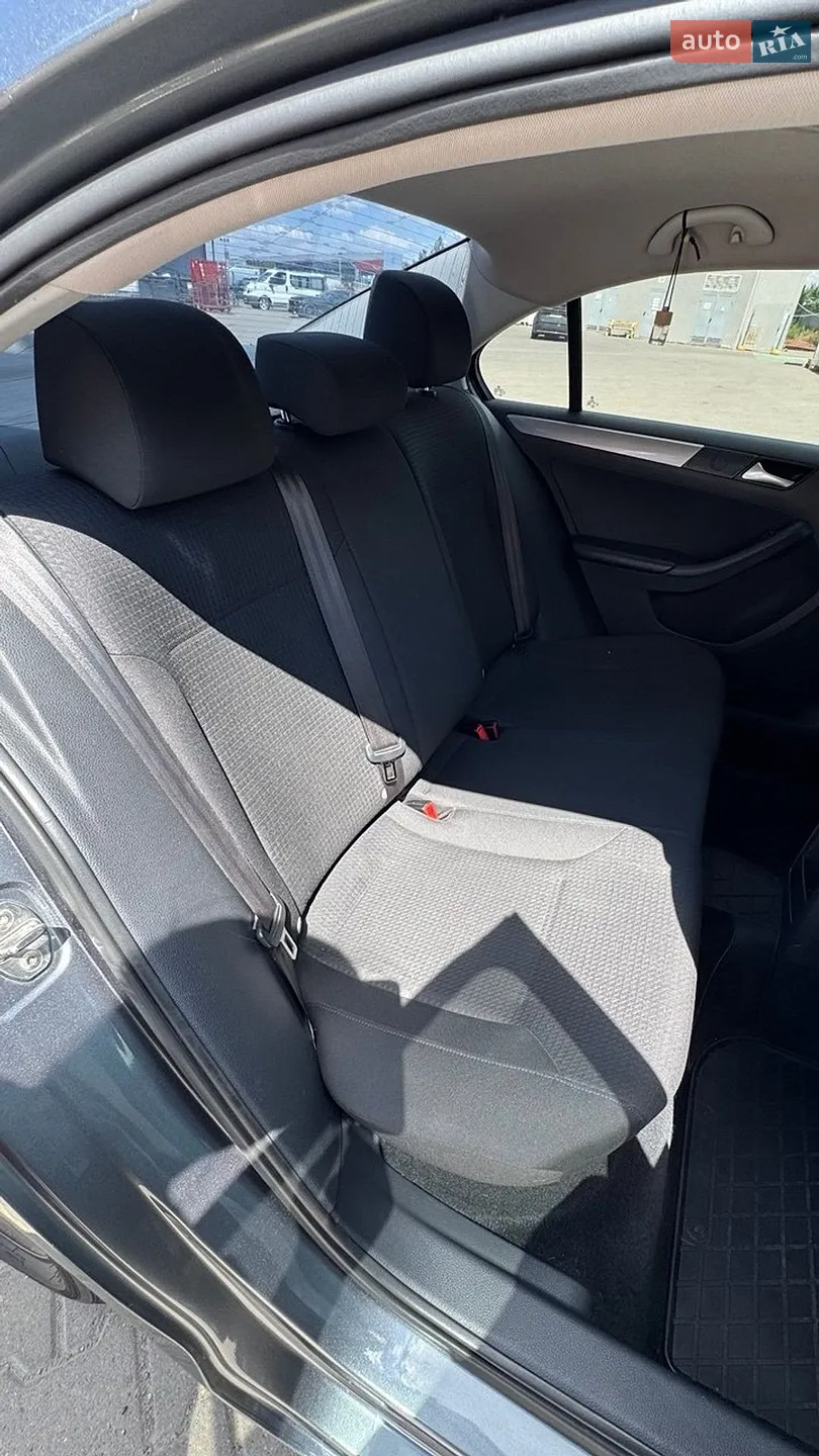 2015 Volkswagen Jetta - мініатюра 31