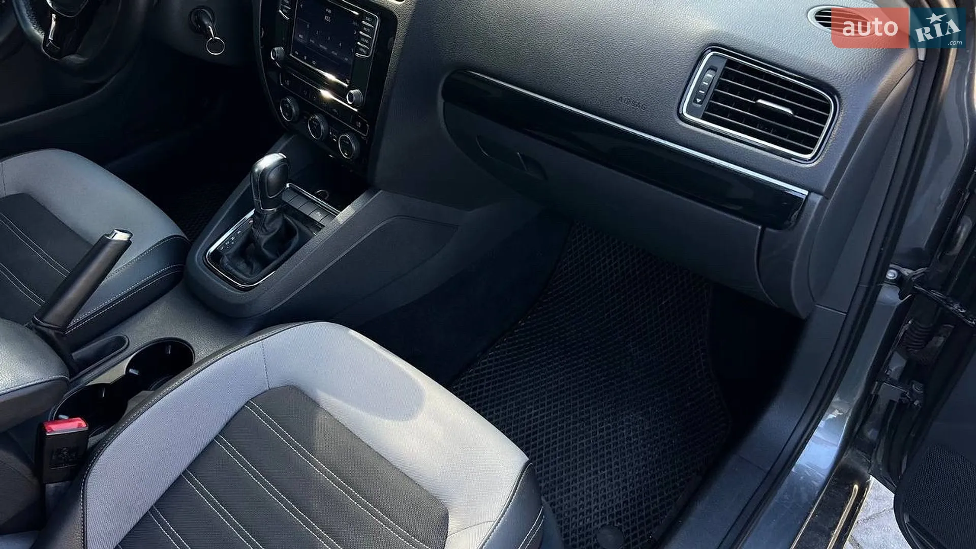 2016 Volkswagen Jetta - мініатюра 35