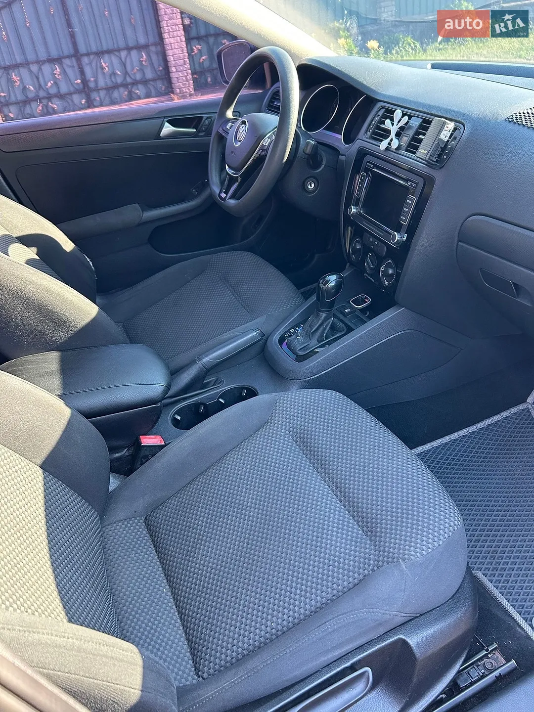 2010 Volkswagen Jetta - мініатюра 8