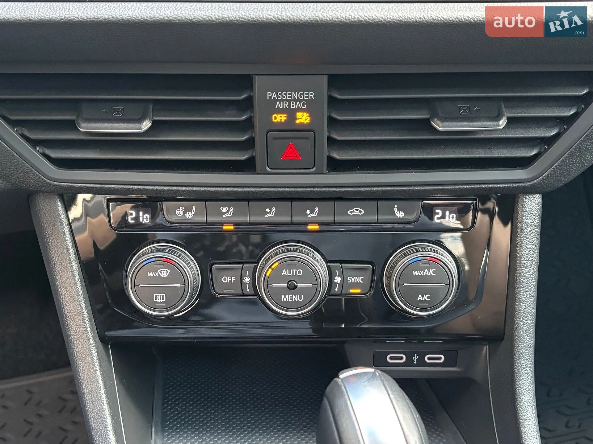2021 Volkswagen Jetta - мініатюра 32