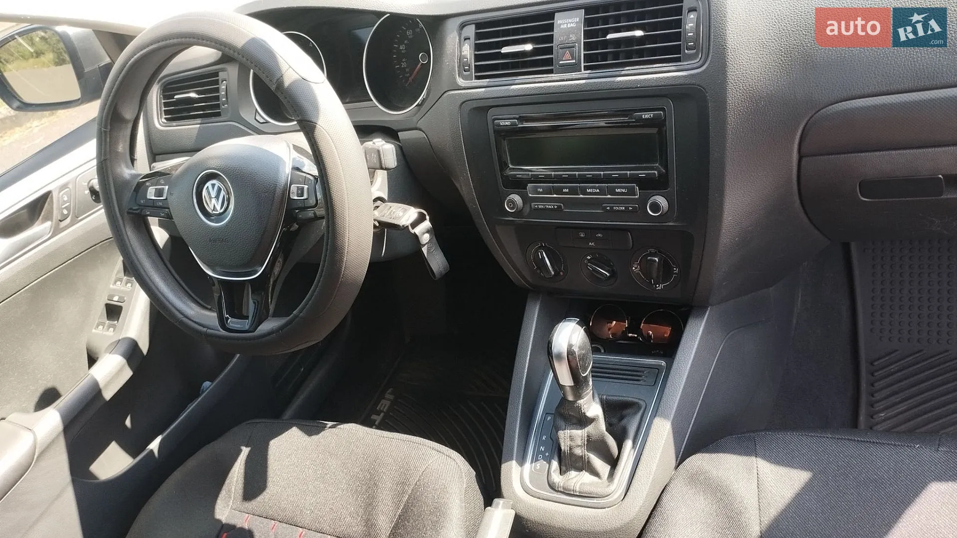 2014 Volkswagen Jetta - мініатюра 24