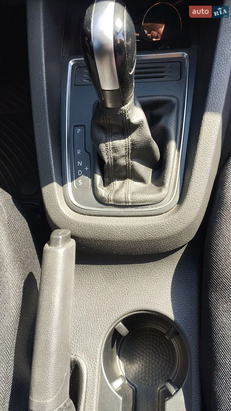2014 Volkswagen Jetta - мініатюра 27