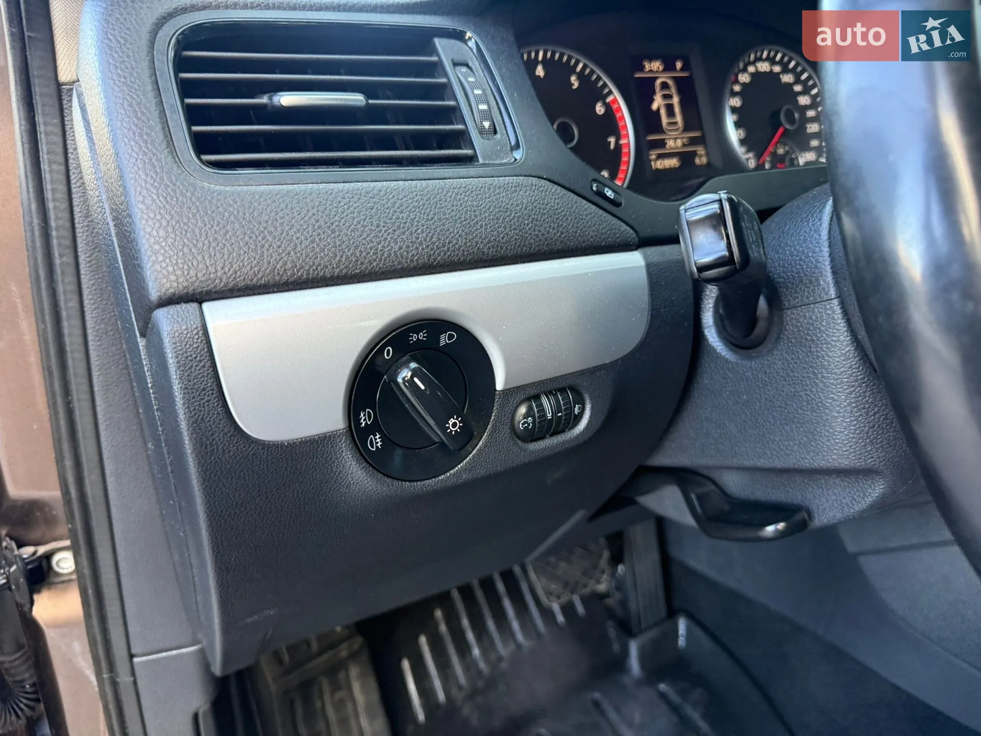 2011 Volkswagen Jetta - мініатюра 47