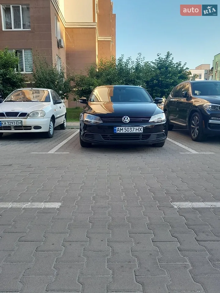 2010 Volkswagen Jetta - мініатюра 30