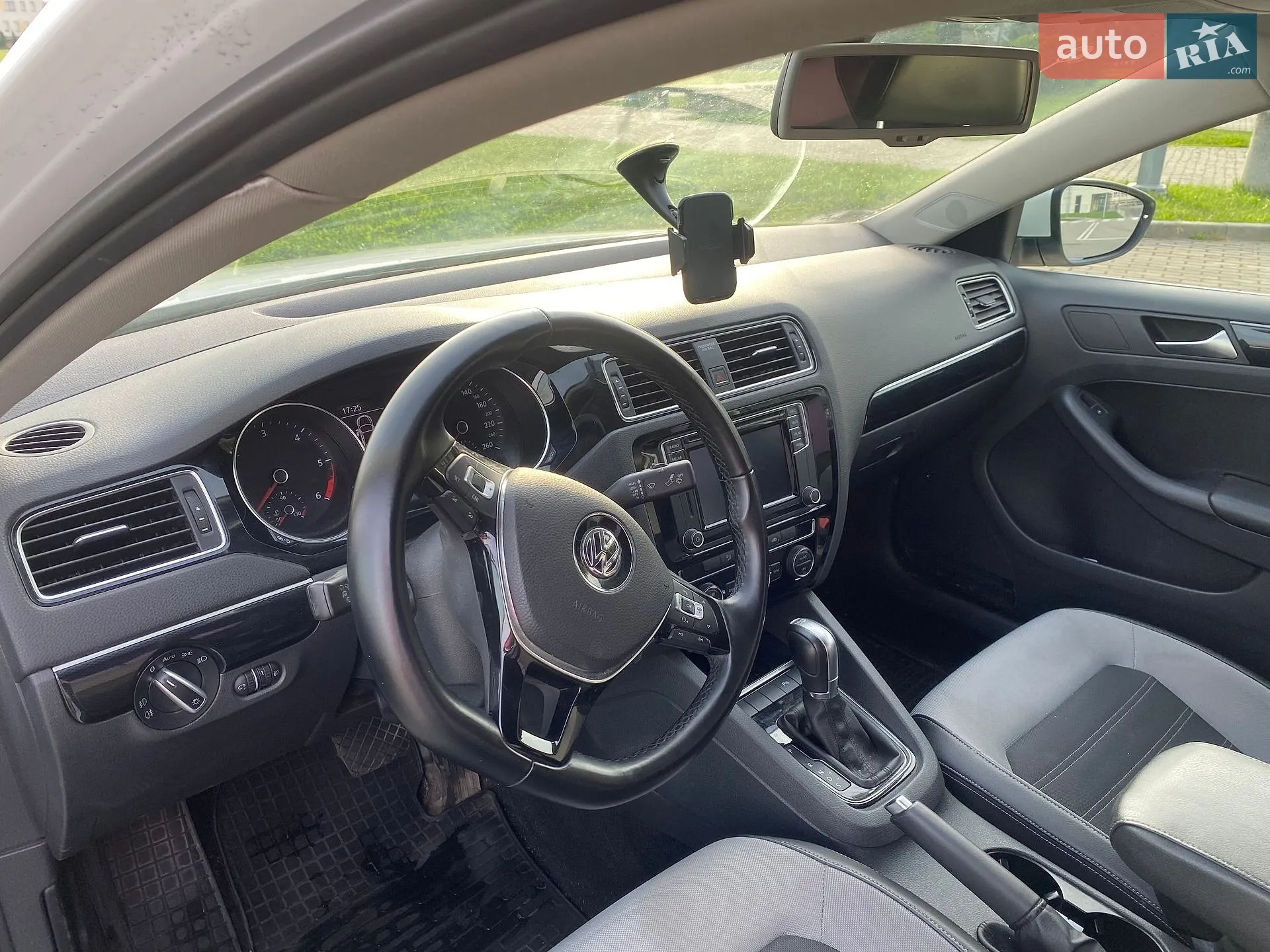 2016 Volkswagen Jetta - мініатюра 16
