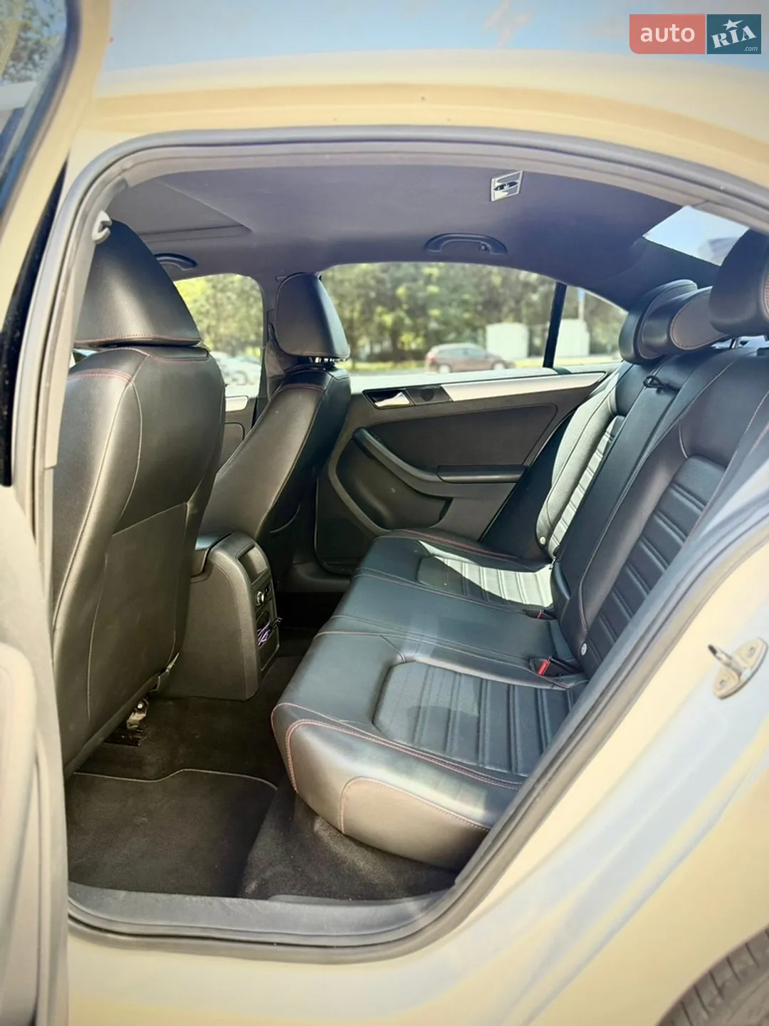 2013 Volkswagen Jetta - мініатюра 28