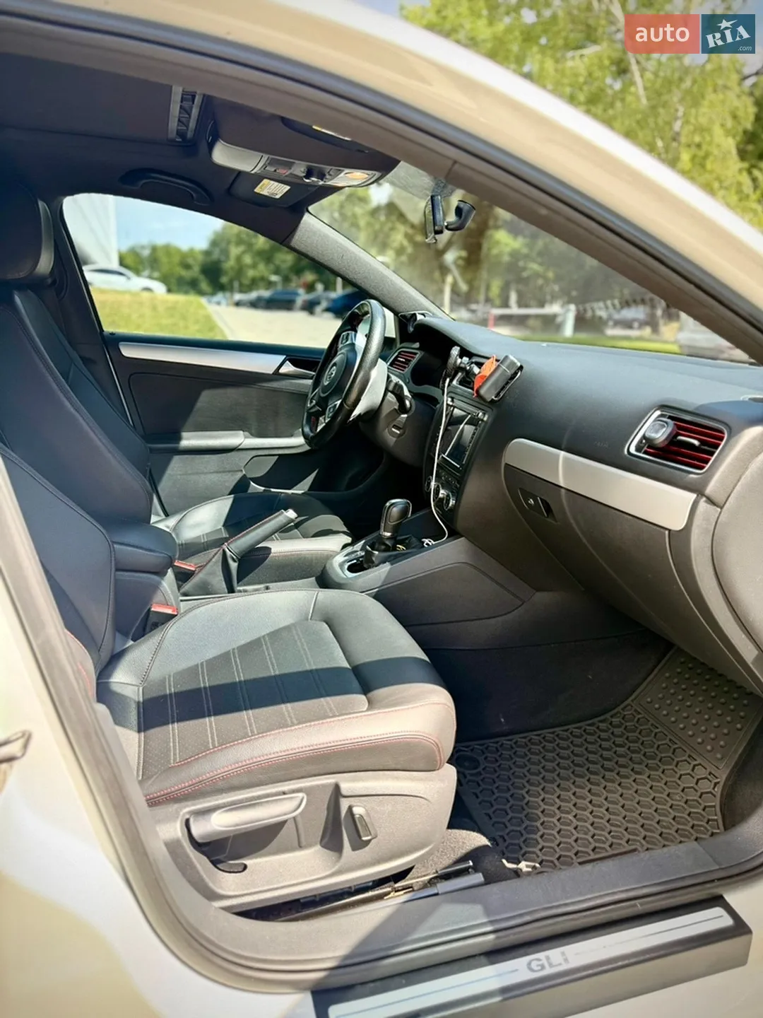 2013 Volkswagen Jetta - мініатюра 38