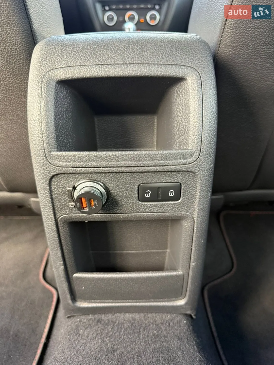 2013 Volkswagen Jetta - мініатюра 40