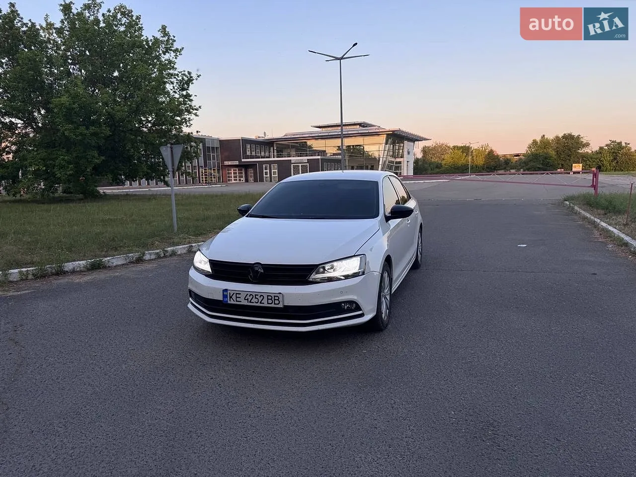 2017 Volkswagen Jetta - мініатюра 12