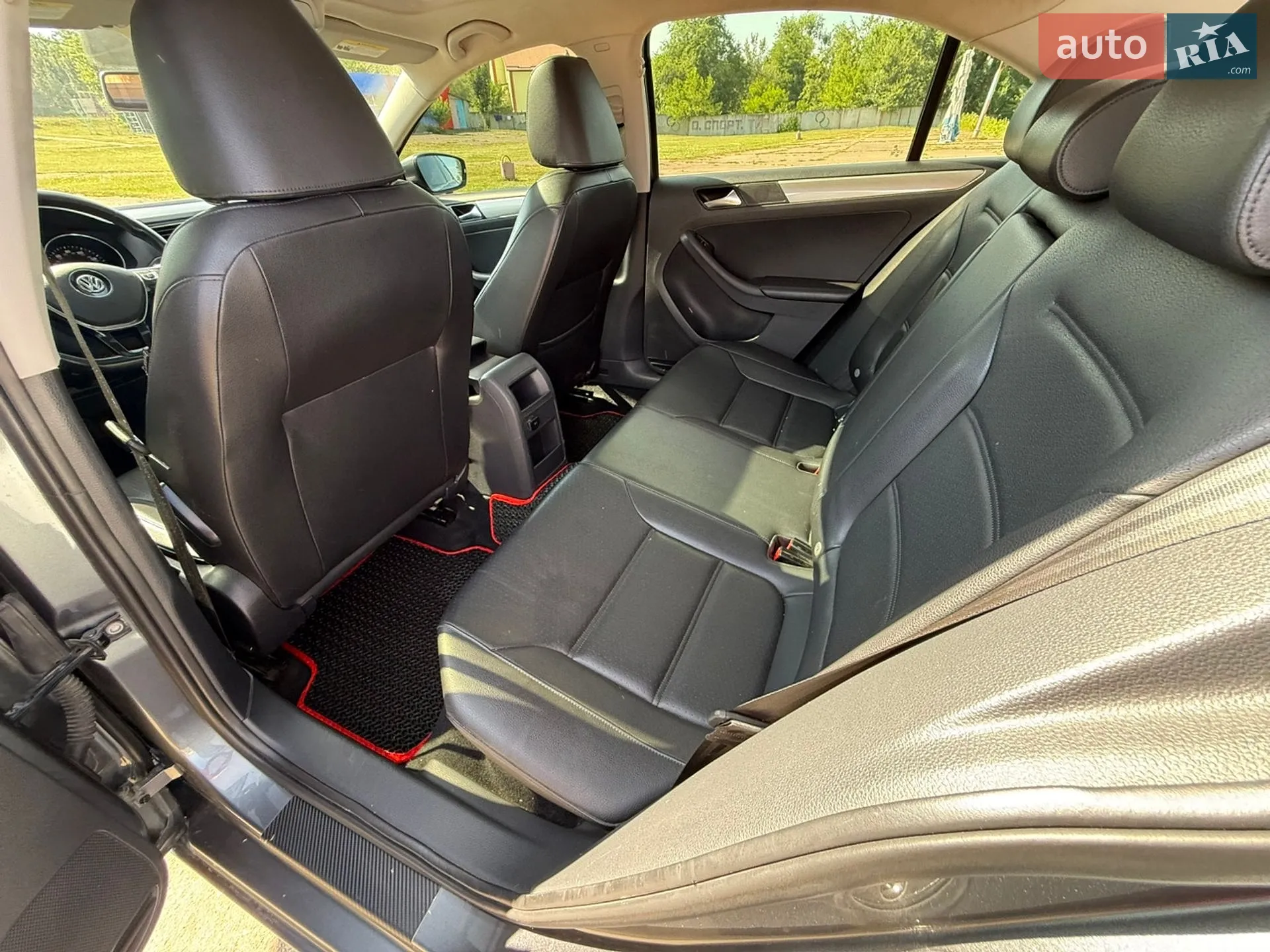 2015 Volkswagen Jetta - мініатюра 32