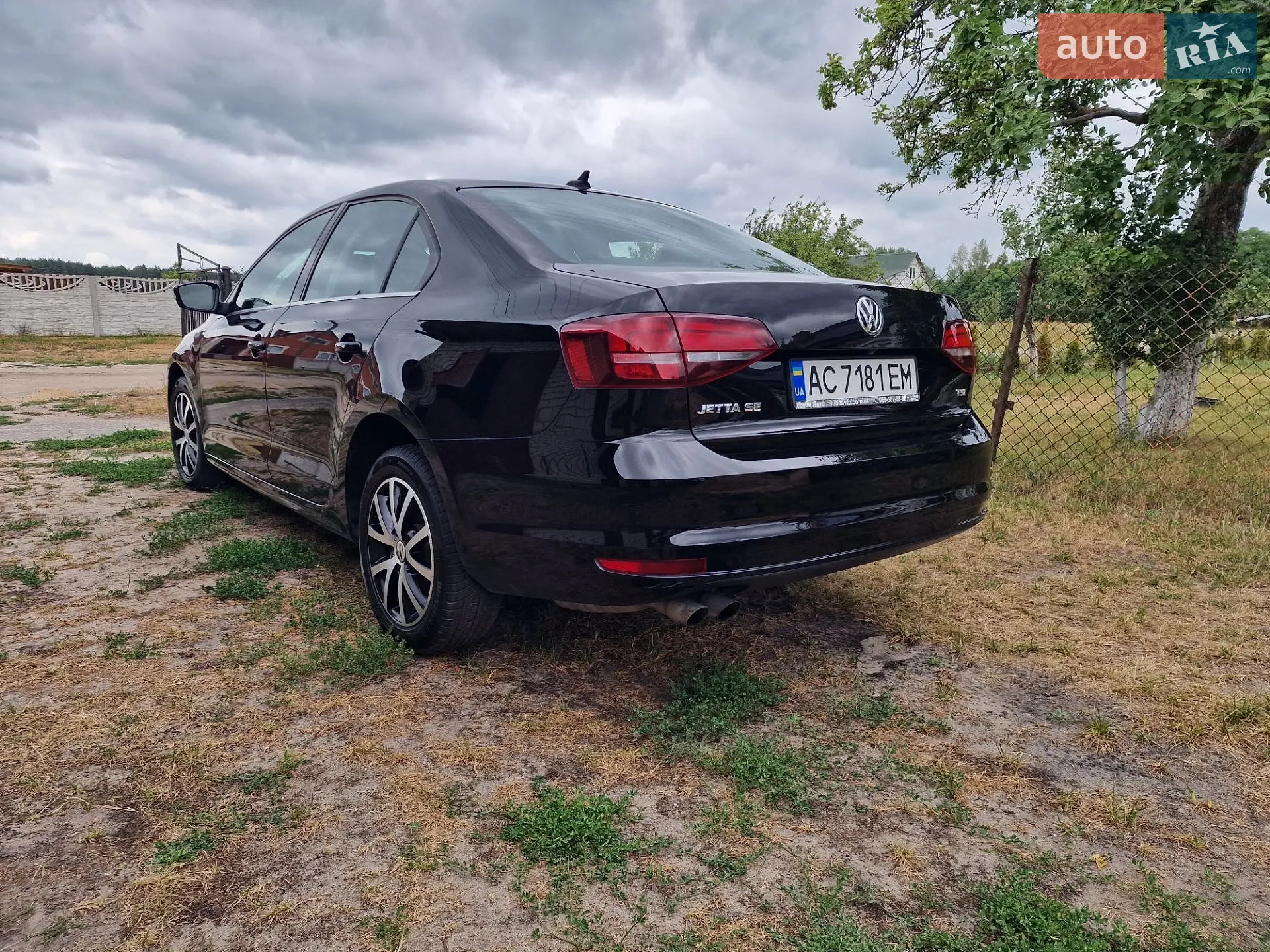 2017 Volkswagen Jetta - фото 1