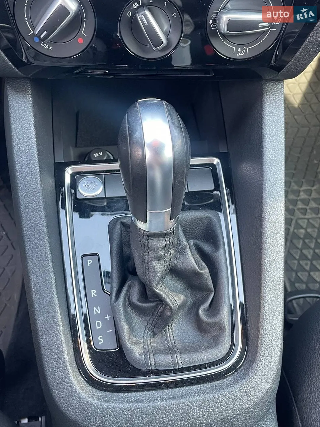2017 Volkswagen Jetta - мініатюра 14