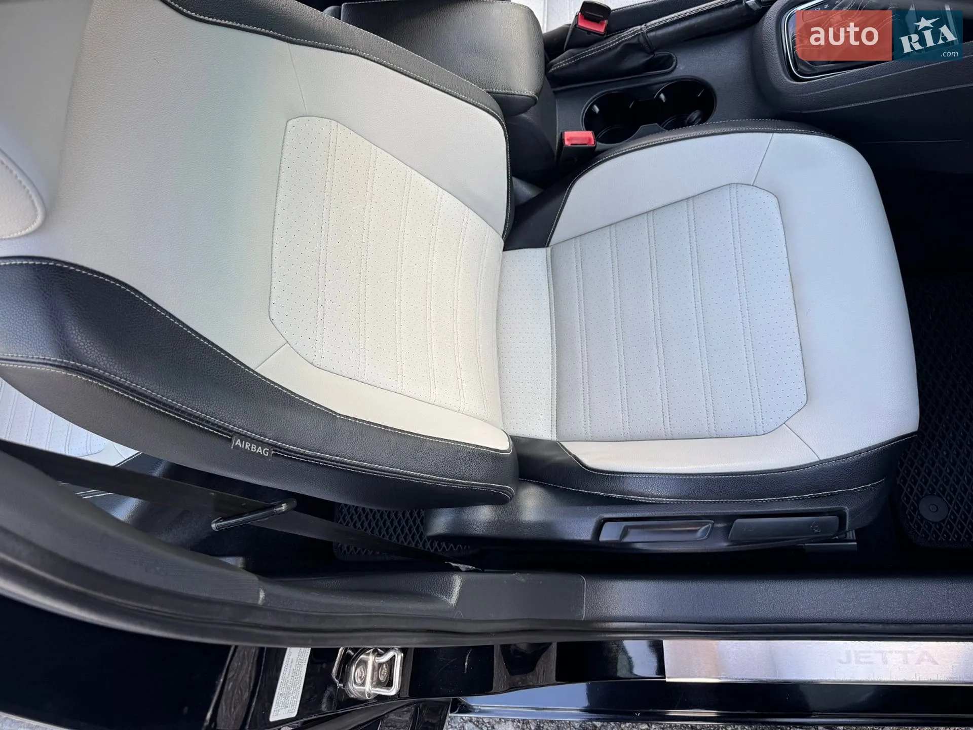 2015 Volkswagen Jetta - мініатюра 26