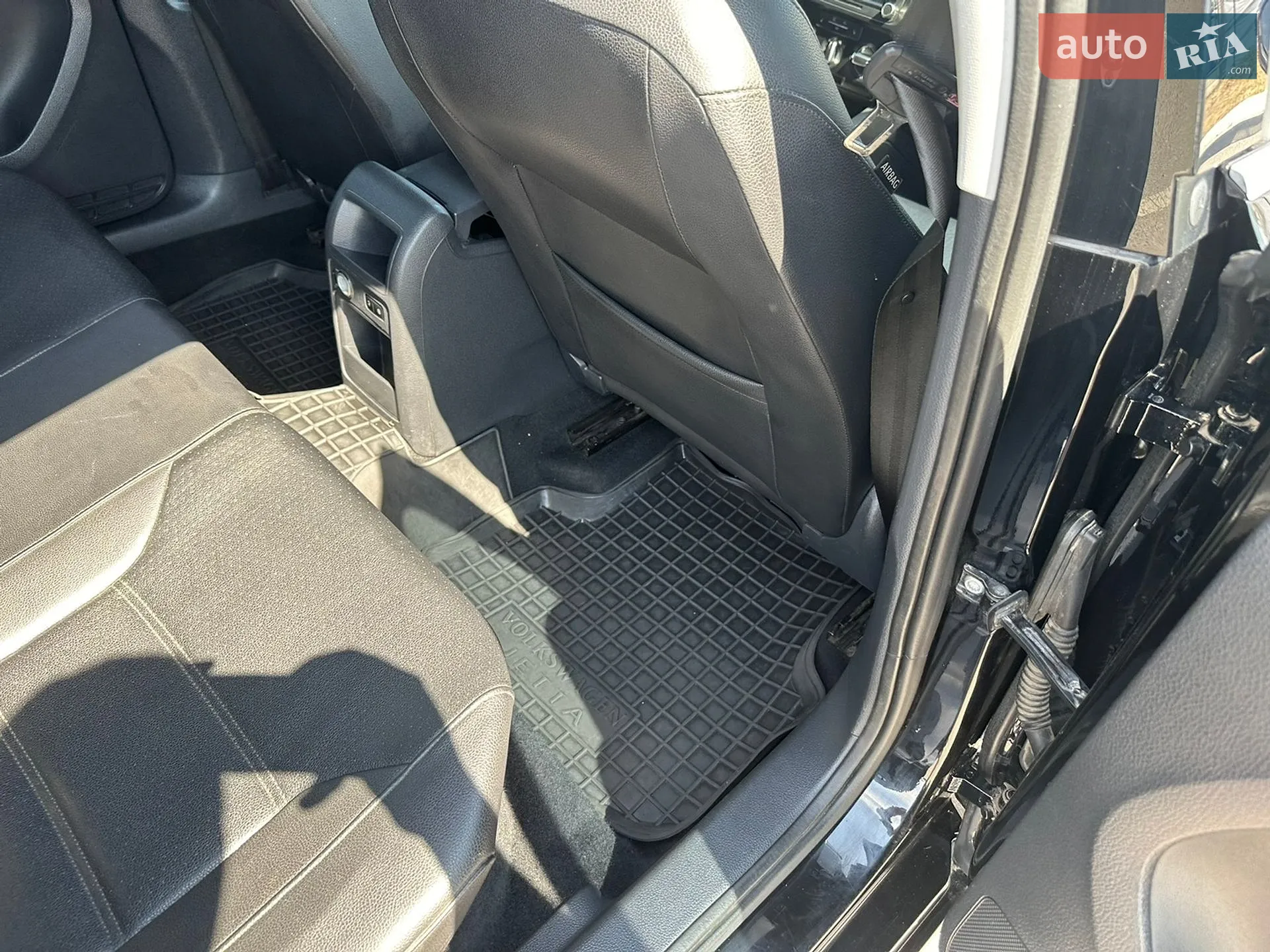 2014 Volkswagen Jetta - мініатюра 31