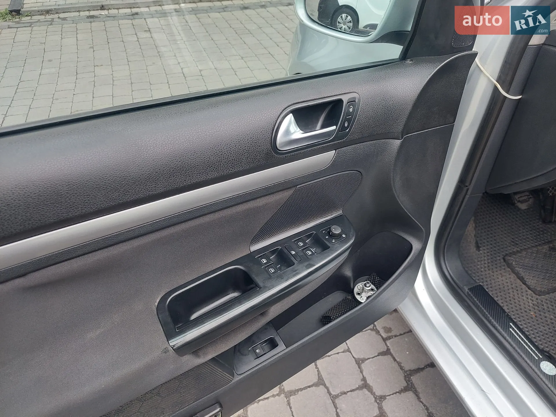 2010 Volkswagen Jetta - мініатюра 9
