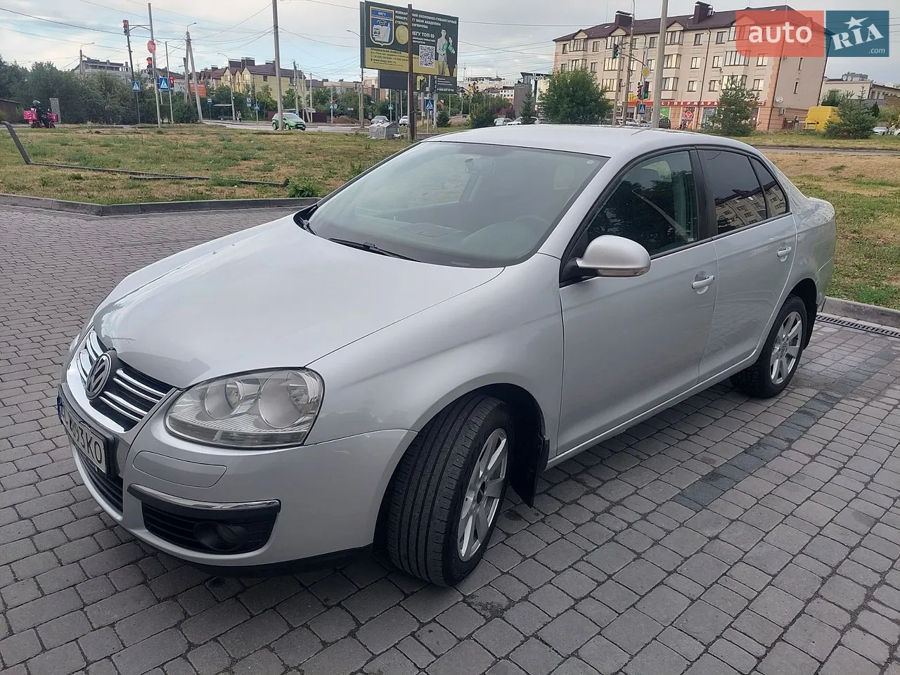 2010 Volkswagen Jetta - мініатюра 11