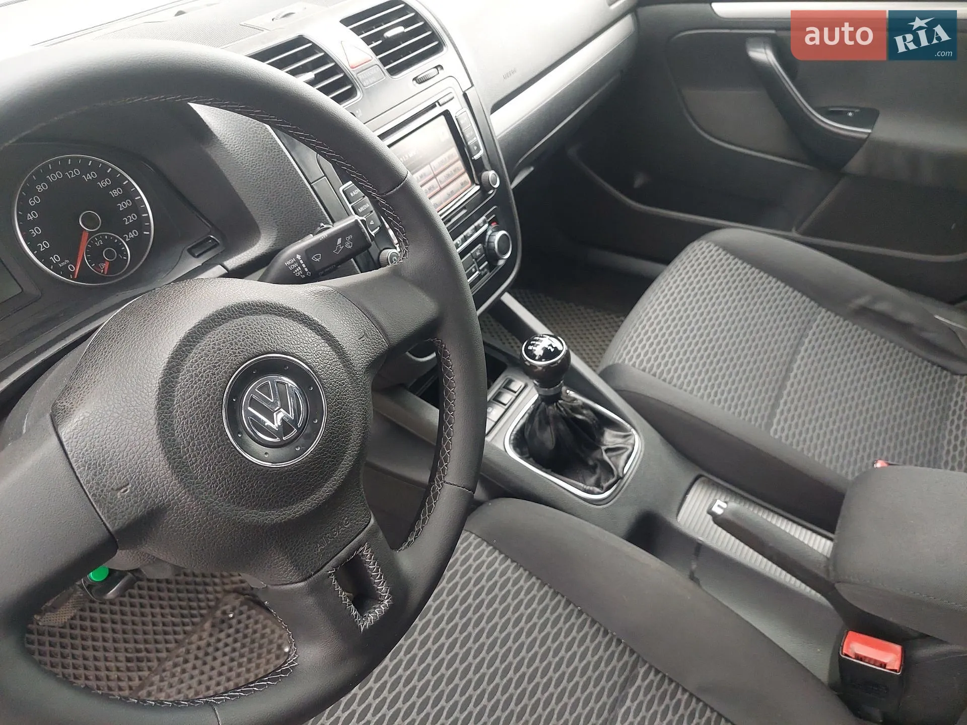 2010 Volkswagen Jetta - мініатюра 11