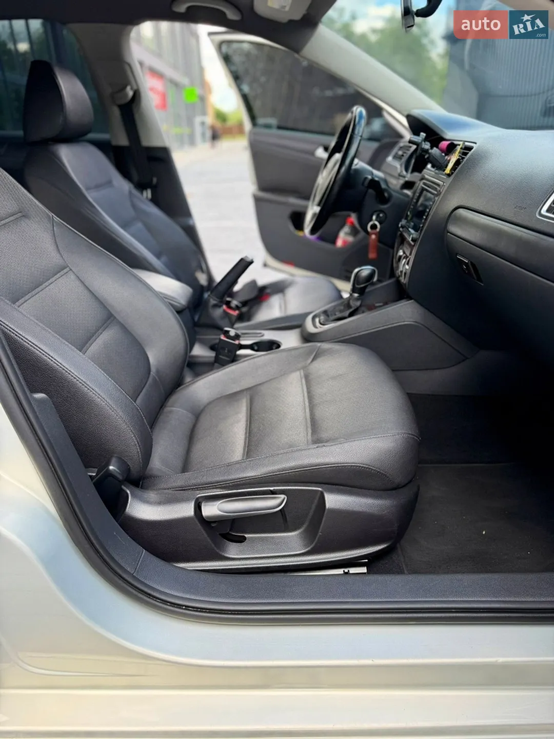2011 Volkswagen Jetta - мініатюра 20