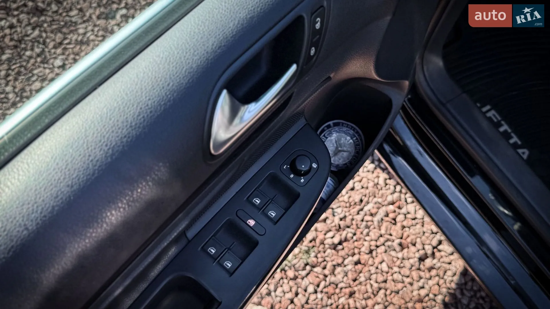 2013 Volkswagen Jetta - мініатюра 17