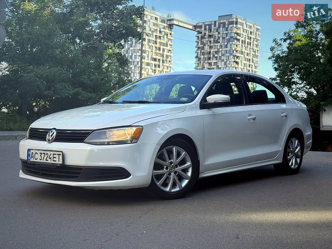 2010 Volkswagen Jetta - мініатюра 8
