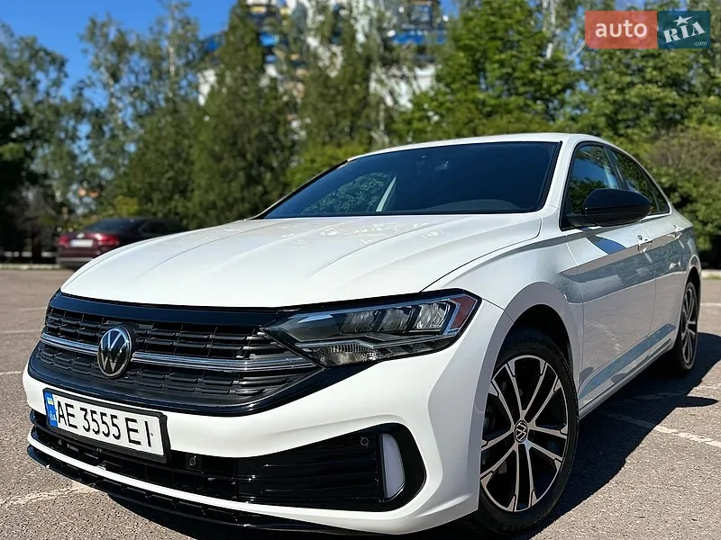 Volkswagen Jetta 2023