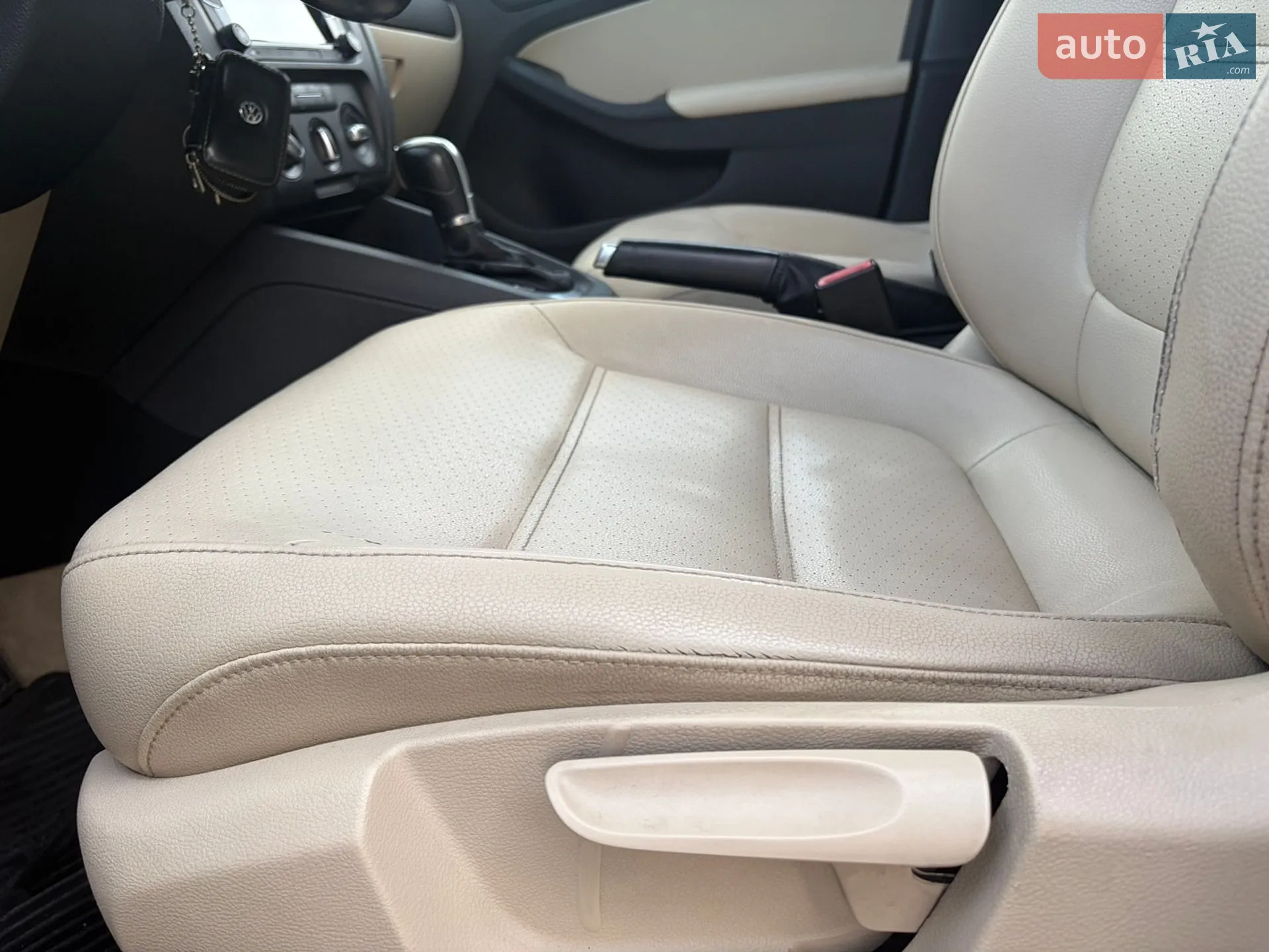 2013 Volkswagen Jetta - мініатюра 32