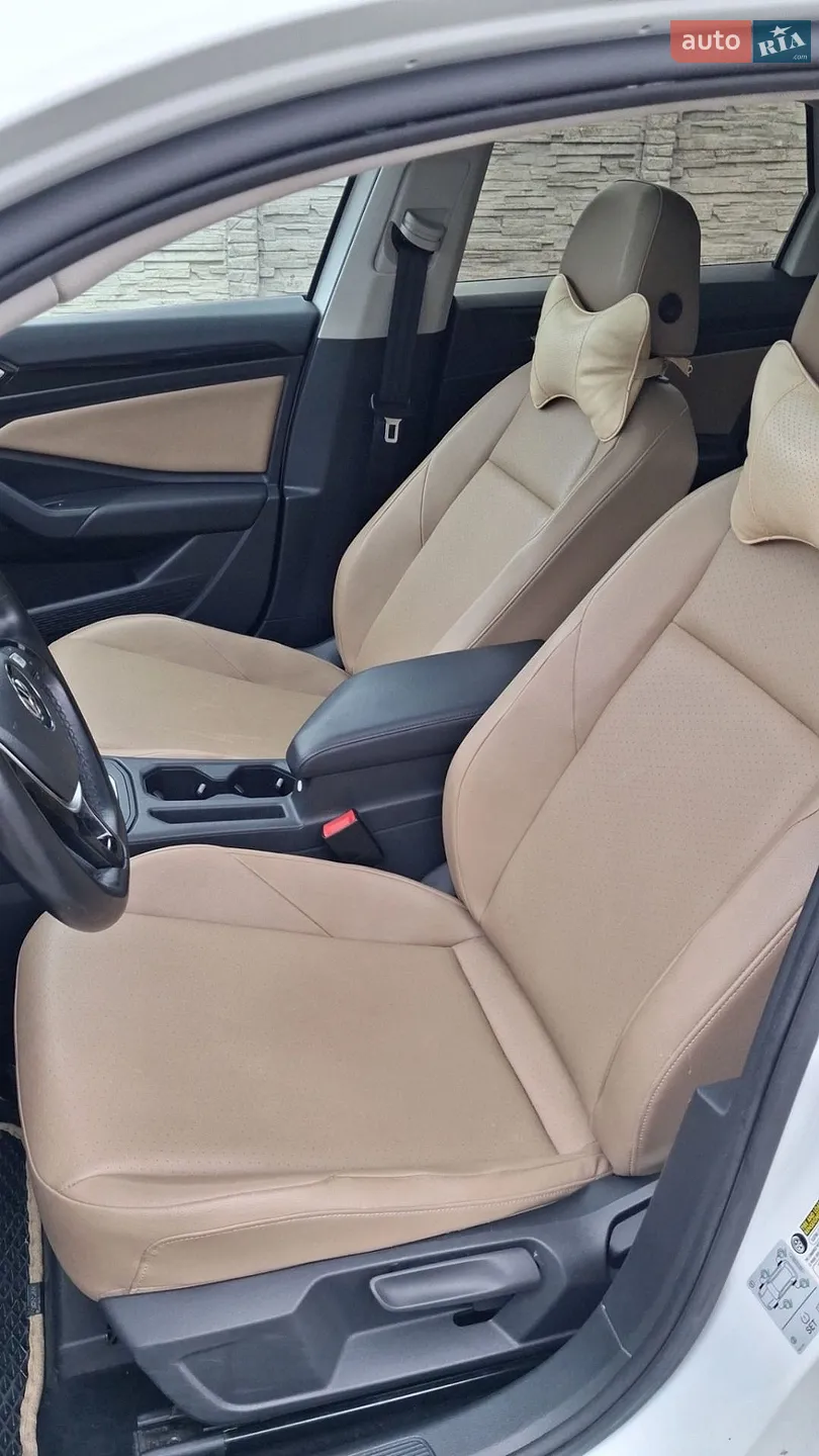 2018 Volkswagen Jetta - мініатюра 16
