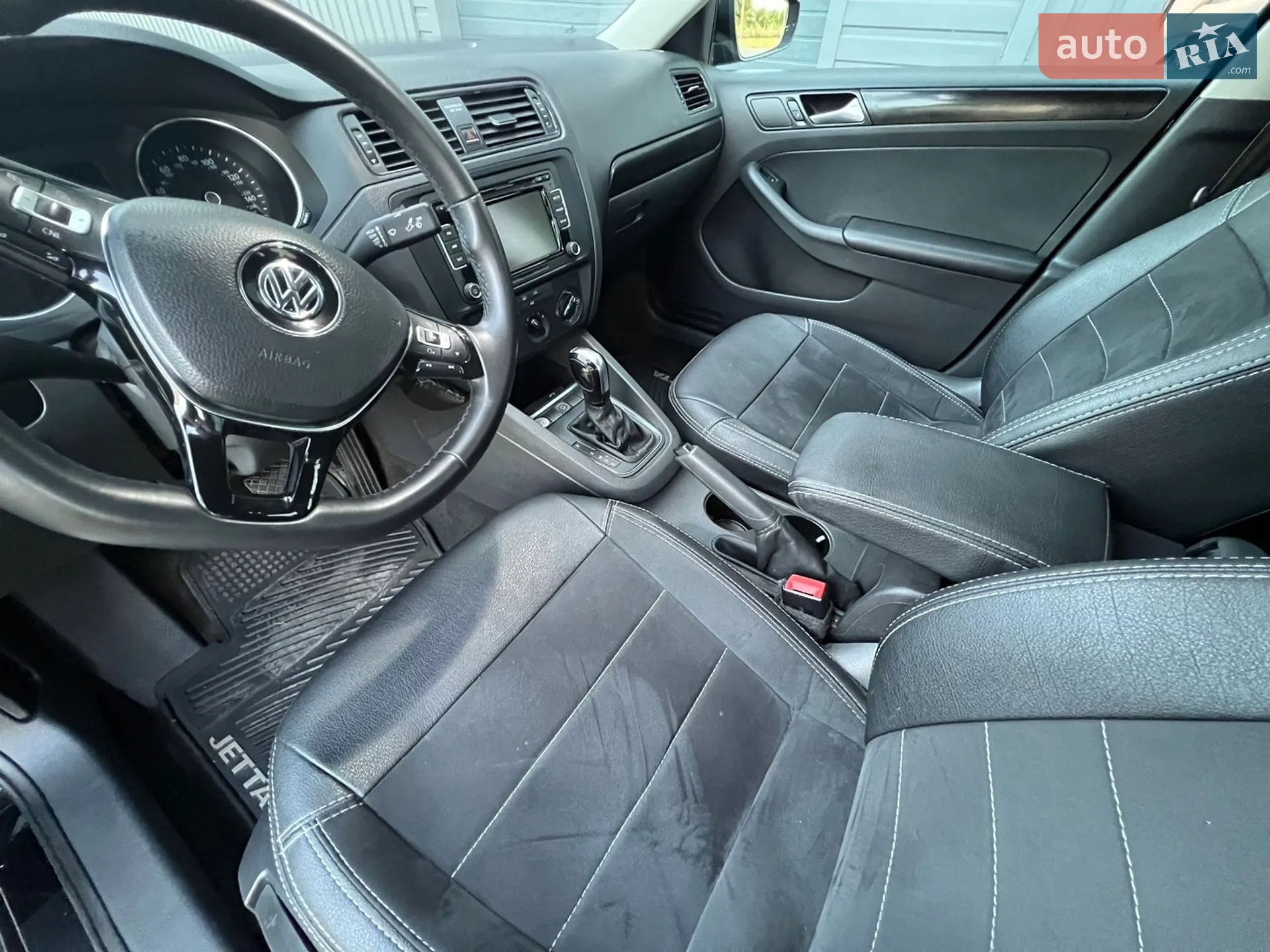 2015 Volkswagen Jetta - мініатюра 32