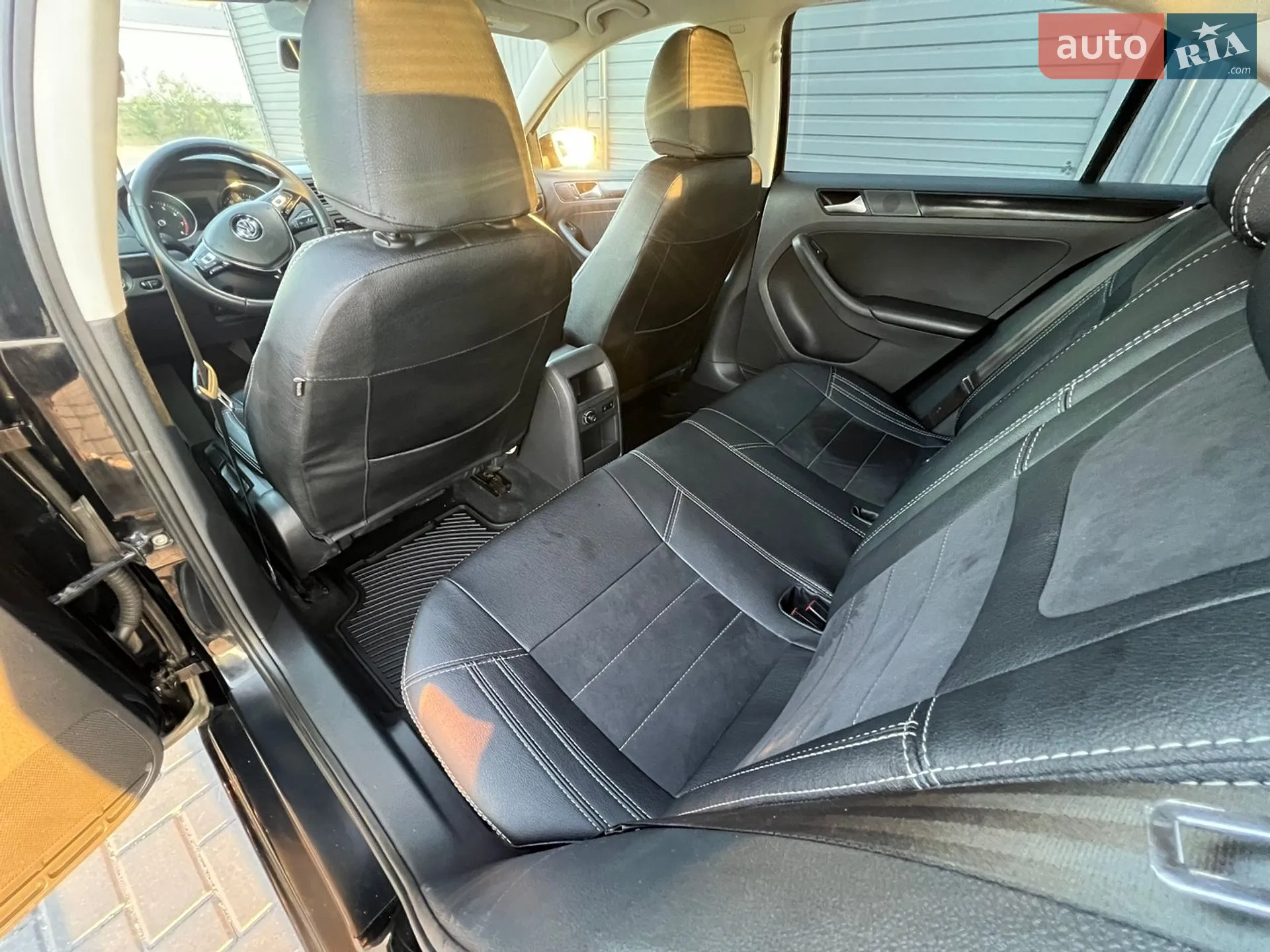 2015 Volkswagen Jetta - мініатюра 40