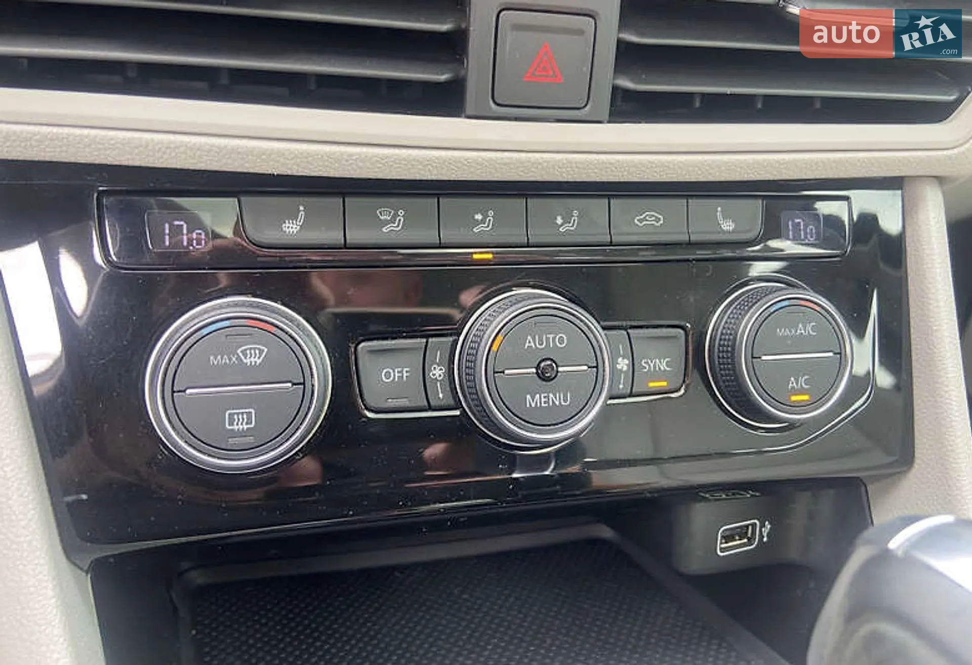 2019 Volkswagen Jetta - мініатюра 18