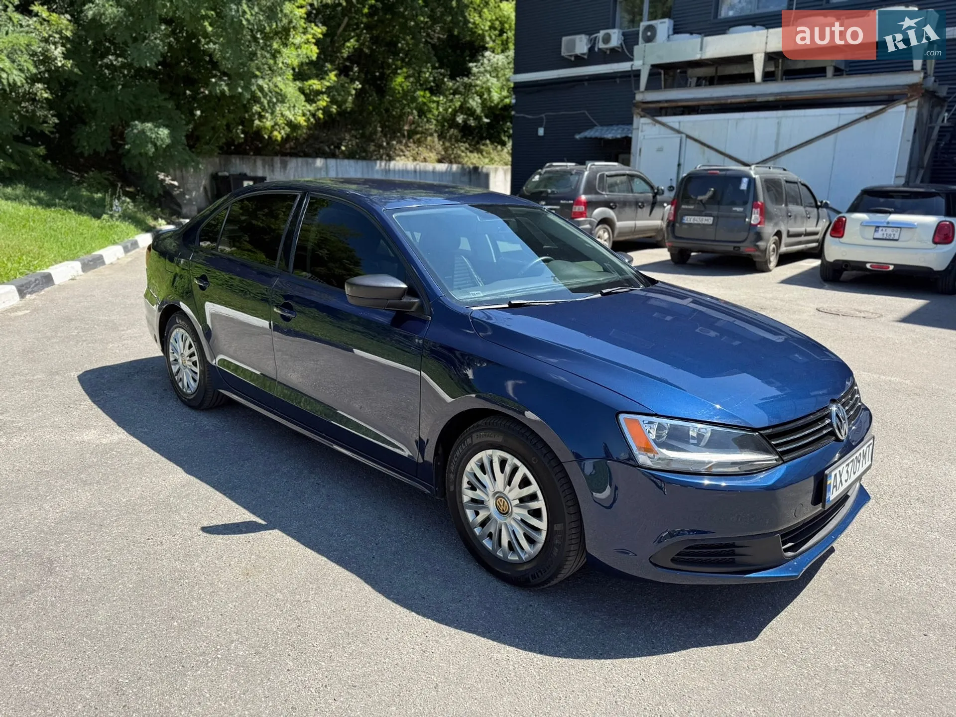 2011 Volkswagen Jetta - мініатюра 2
