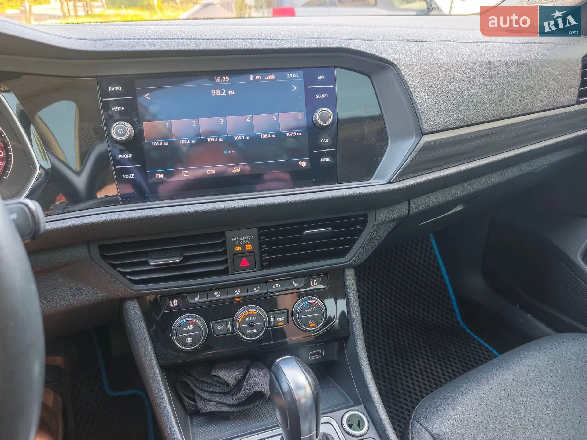 2018 Volkswagen Jetta - мініатюра 12