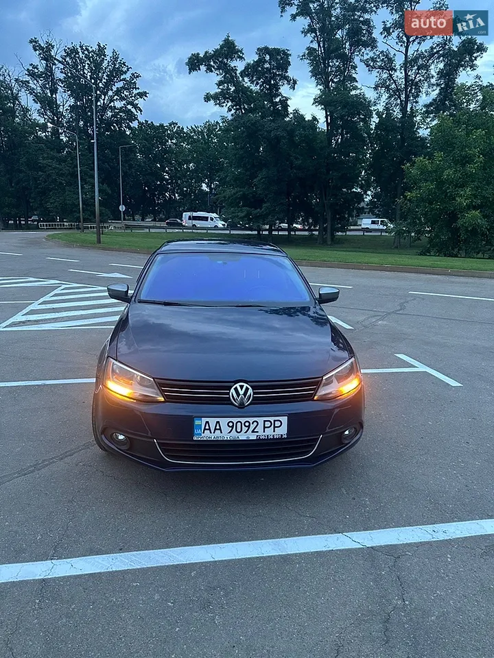 2012 Volkswagen Jetta - мініатюра 36